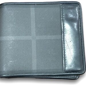 Burberry wallet